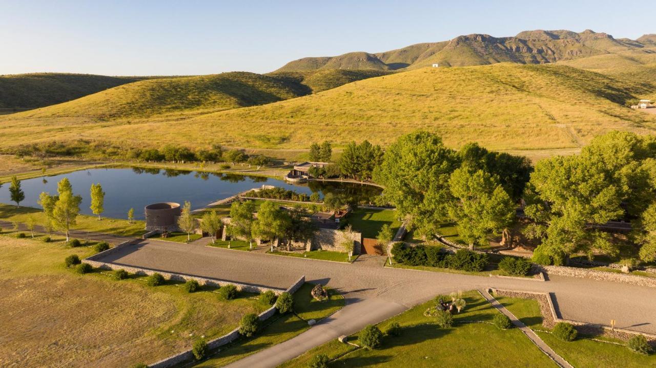 Cibolo Creek Ranch & Resort Марфа Экстерьер фото